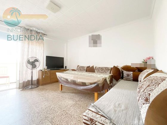 Foto 1 de Piso en venta en Puerto de Mazarrón de 3 habitaciones con balcón