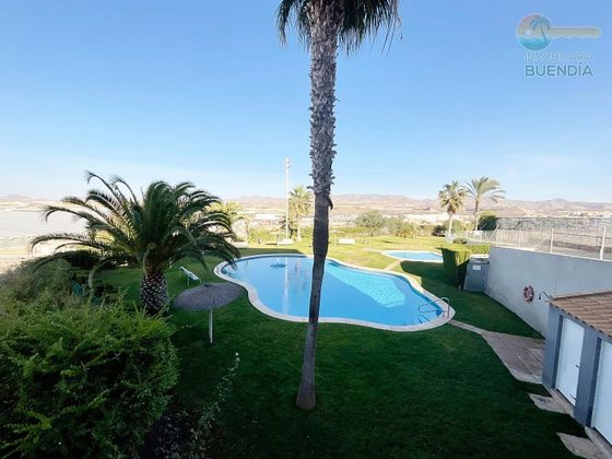 Foto 1 de Piso en venta en Puerto de Mazarrón de 2 habitaciones con terraza y piscina
