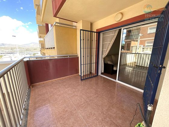 Foto 2 de Piso en venta en Puerto de Mazarrón de 1 habitación con terraza y piscina