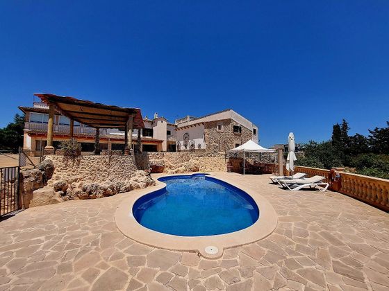 Foto 1 de Casa rural en venda a Lloret de Vistalegre de 7 habitacions amb terrassa i piscina