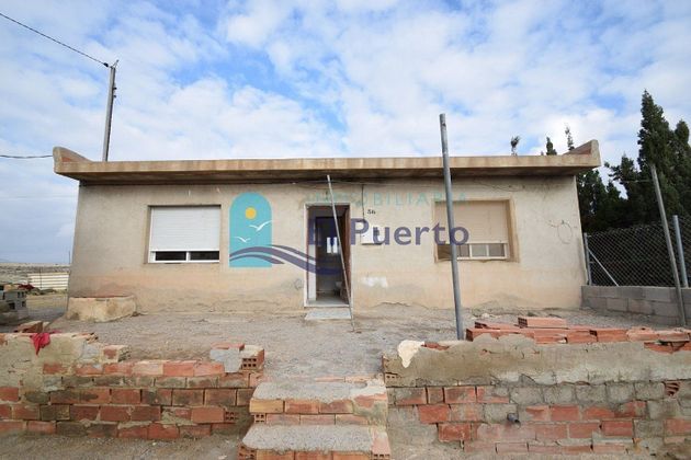 Foto 1 de Casa rural en venta en Mazarrón ciudad de 3 habitaciones con terraza y jardín