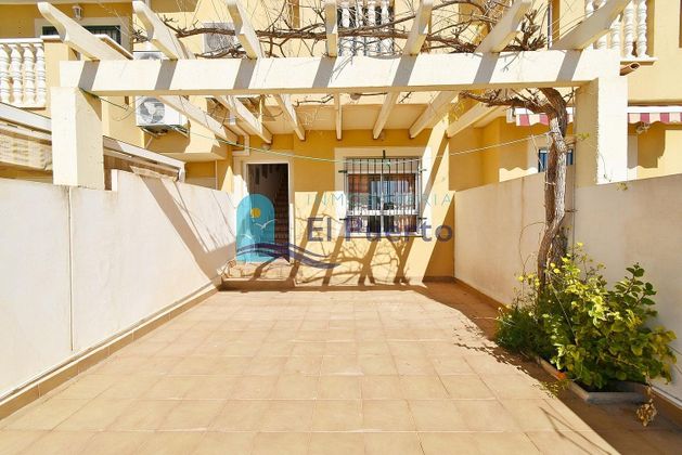 Foto 1 de Dúplex en venda a Puerto de Mazarrón de 3 habitacions amb terrassa i jardí