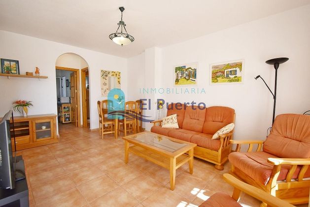Foto 2 de Dúplex en venta en Puerto de Mazarrón de 3 habitaciones con terraza y jardín
