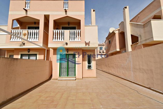 Foto 1 de Dúplex en venda a Puerto de Mazarrón de 3 habitacions amb terrassa i aire acondicionat