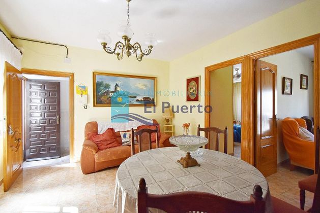 Foto 2 de Ático en venta en Puerto de Mazarrón de 3 habitaciones con terraza y balcón