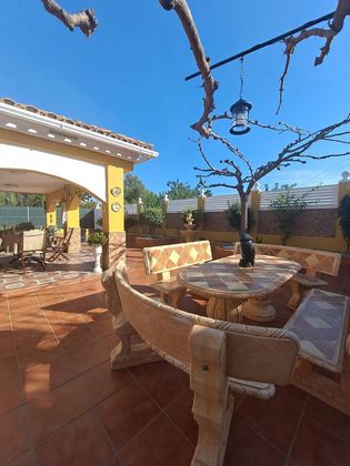 Foto 2 de Chalet en venta en Onda de 2 habitaciones con terraza y piscina