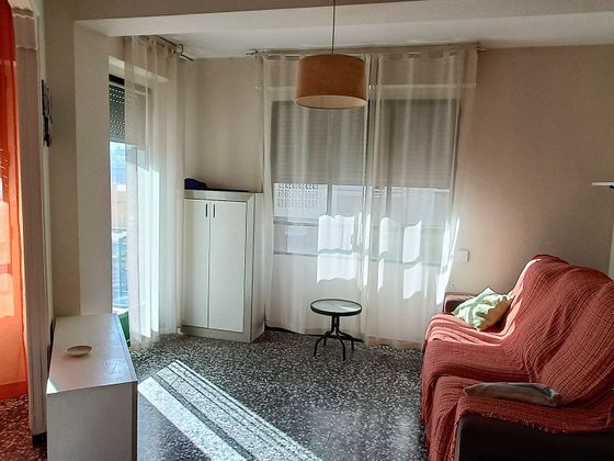 Foto 2 de Piso en venta en Zona Llombai de 2 habitaciones con balcón