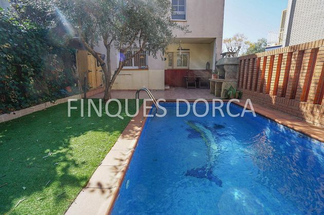 Foto 1 de Casa en venda a Vilassar de Dalt de 4 habitacions amb terrassa i piscina