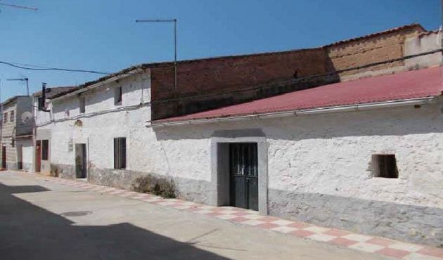 Foto 2 de Venta de casa en Aldea del Cano de 4 habitaciones y 192 m²