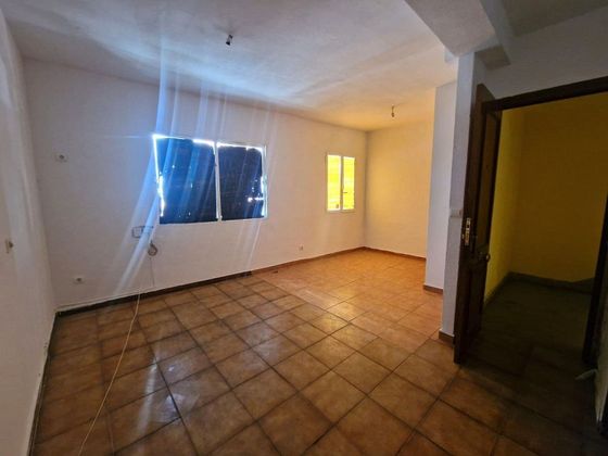 Foto 2 de Pis en venda a Navalmoral de la Mata de 2 habitacions i 65 m²
