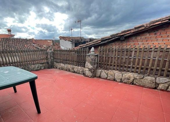 Foto 1 de Piso en alquiler en Jarandilla de la Vera de 4 habitaciones con terraza y muebles