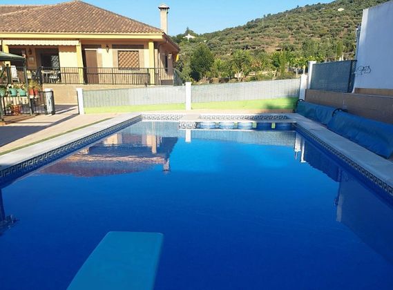 Foto 1 de Xalet en venda a Plasencia de 5 habitacions amb terrassa i piscina