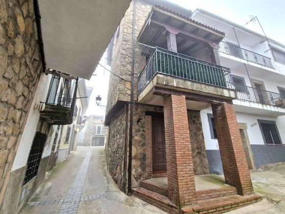Foto 2 de Casa en venda a Cabezabellosa de 5 habitacions amb terrassa
