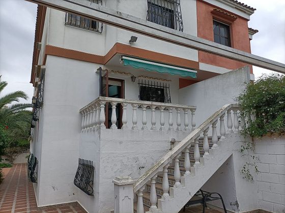 Foto 1 de Venta de casa en El Perelló - Les Palmeres - Mareny de Barraquetes de 7 habitaciones con terraza y piscina