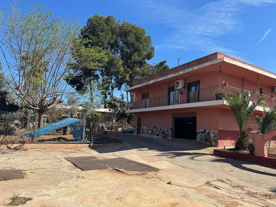 Foto 1 de Chalet en venta en Sant Joan de Moró de 8 habitaciones con terraza y piscina