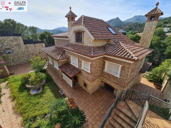 Foto 2 de Xalet en venda a Montornés - Las Palmas - El Refugio de 4 habitacions amb terrassa i piscina