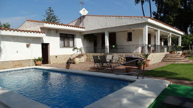 Foto 2 de Xalet en venda a El Grao de 5 habitacions amb terrassa i piscina