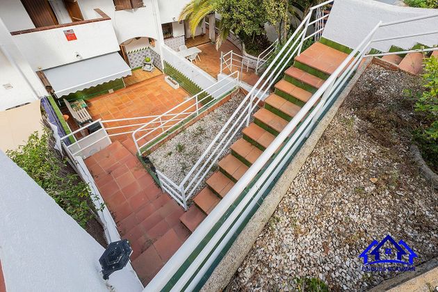 Foto 2 de Casa en venda a Arenys de Mar de 4 habitacions amb terrassa i jardí