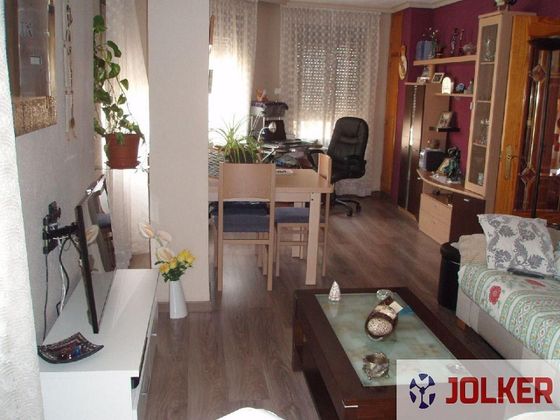 Foto 1 de Pis en venda a Camino de Onda - Salesianos - Centro de 3 habitacions i 89 m²