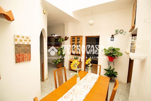 Foto 2 de Casa adossada en venda a La Montañeta - La Goleta - El Cerrillo de 4 habitacions amb terrassa