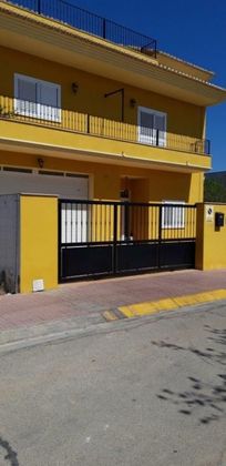 Foto 2 de Xalet en venda a San Juan de Énova de 4 habitacions amb terrassa i piscina