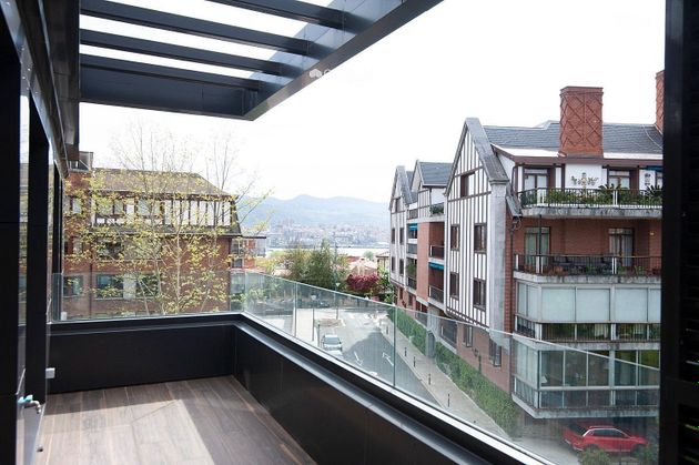 Foto 1 de Pis en venda a Neguri de 2 habitacions amb terrassa i piscina