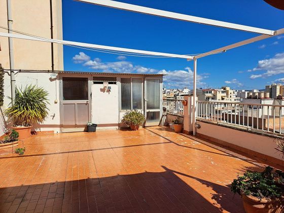 Foto 2 de Àtic en venda a Foners de 3 habitacions amb terrassa i balcó