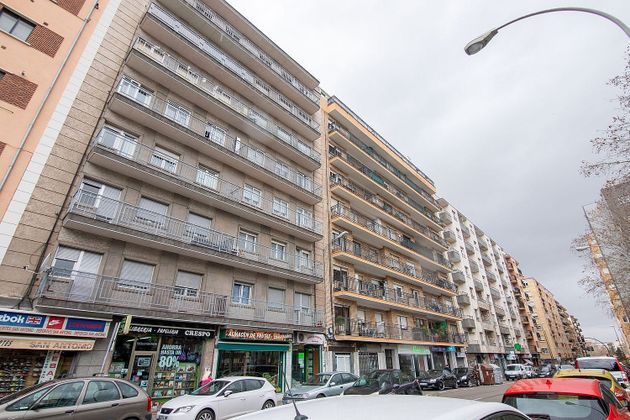 Foto 1 de Venta de piso en Delicias - San Isidro de 15 habitaciones con terraza y calefacción