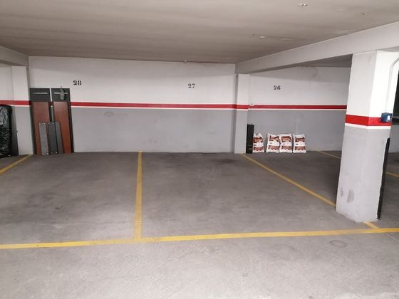 Foto 1 de Garaje en venta en calle Narcís Monturiol de 16 m²