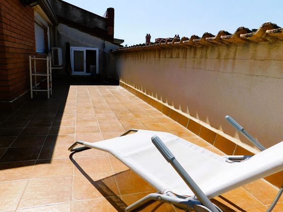 Foto 2 de Dúplex en venda a Poble Nou - Zona Esportiva de 4 habitacions amb terrassa i piscina