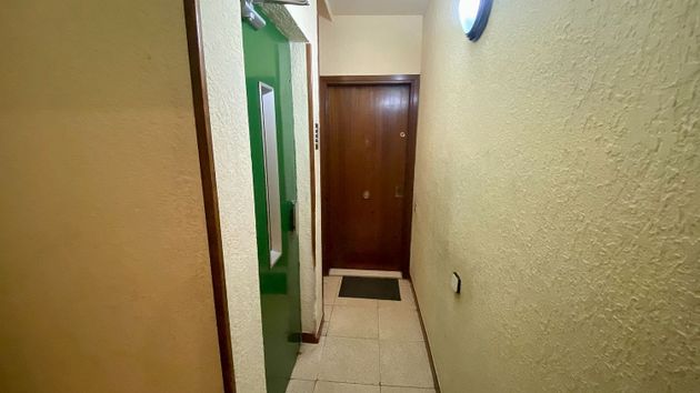 Foto 2 de Pis en venda a calle De Sant Marian de 4 habitacions amb calefacció i ascensor