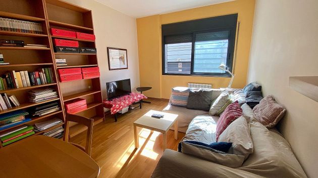 Foto 1 de Piso en venta en calle Del Gasòmetre de 2 habitaciones con garaje y aire acondicionado