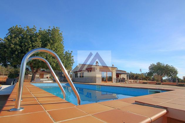 Foto 1 de Casa rural en venda a Llucmajor Interior de 3 habitacions amb terrassa i piscina