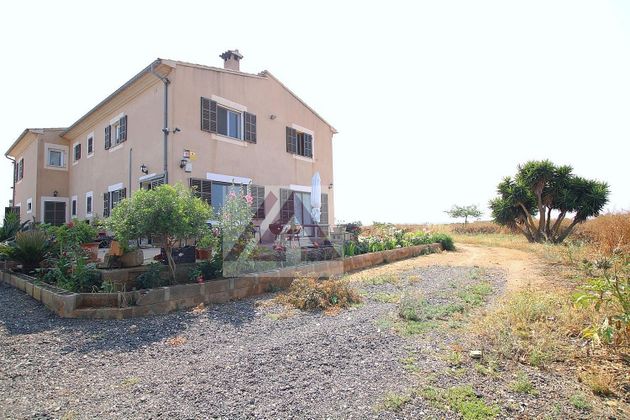 Foto 2 de Venta de casa rural en Llucmajor Interior de 6 habitaciones con terraza y piscina