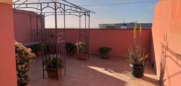 Foto 1 de Dúplex en venda a Las Chafiras de 2 habitacions amb terrassa i garatge
