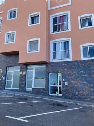 Foto 1 de Piso en venta en calle Pedro García Cabrera de 3 habitaciones con balcón y aire acondicionado