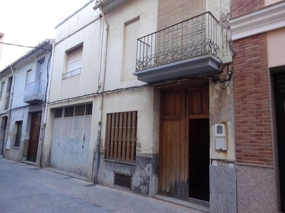 Foto 1 de Chalet en venta en Centro - Villarreal de 6 habitaciones con terraza y garaje