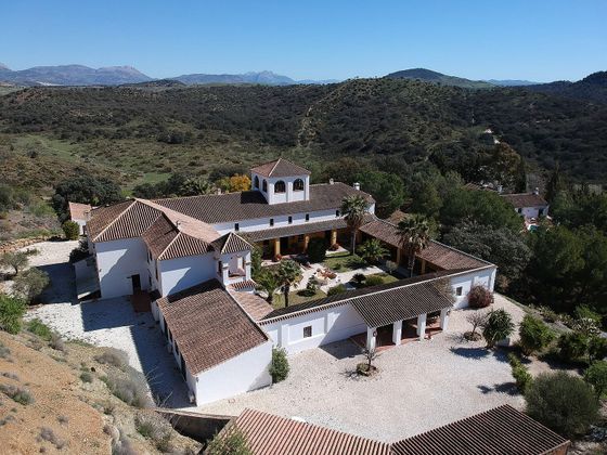 Foto 2 de Casa rural en venta en Almogía de 13 habitaciones con terraza y piscina
