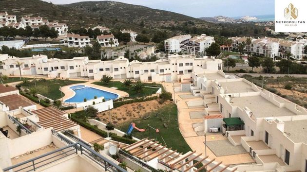 Foto 1 de Àtic en venda a Costa sur de 2 habitacions amb terrassa i piscina