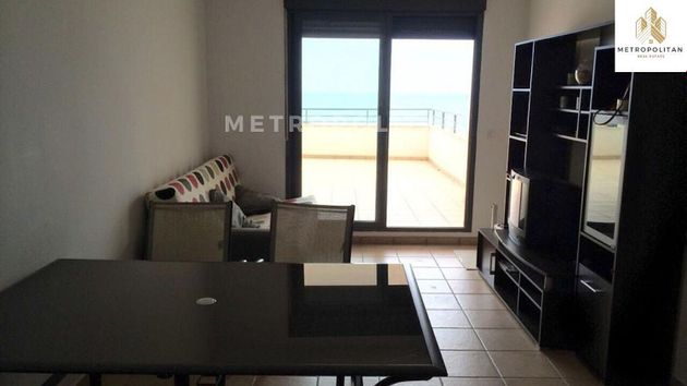 Foto 2 de Ático en venta en Costa sur de 2 habitaciones con terraza y piscina
