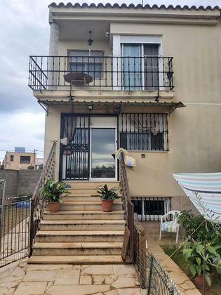 Foto 1 de Casa adosada en venta en San Rafael del Río de 3 habitaciones con terraza y garaje