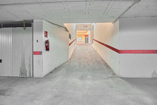 Foto 2 de Garatge en venda a calle Miguel de Unamuno de 18 m²