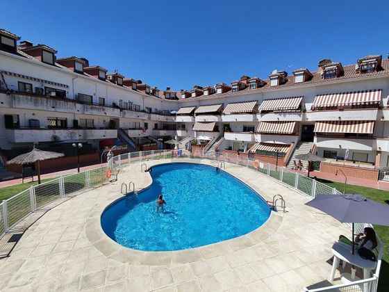 Foto 2 de Venta de dúplex en calle General Asensio de 3 habitaciones con terraza y piscina