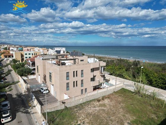 Foto 2 de Dúplex en venda a Oliva Playa de 4 habitacions amb terrassa i piscina