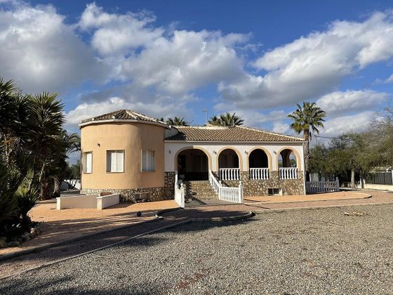 Foto 1 de Casa en venda a Catral de 4 habitacions amb terrassa i piscina