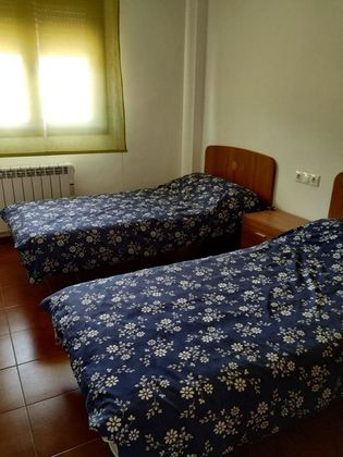 Foto 2 de Pis en venda a Manzanera de 3 habitacions amb terrassa i aire acondicionat