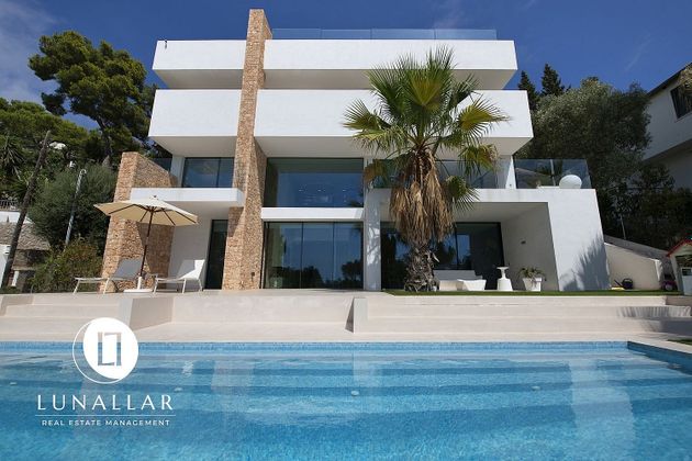Foto 1 de Casa en venda a Bellamar de 6 habitacions amb terrassa i piscina