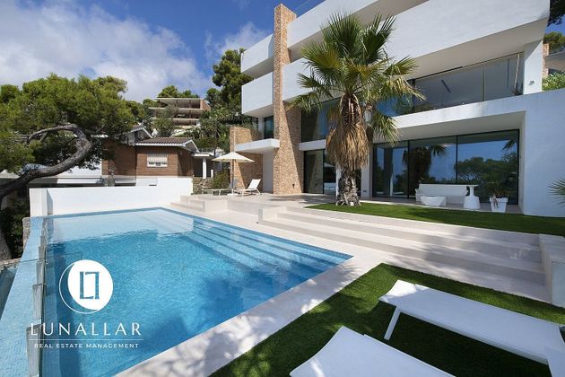 Foto 2 de Casa en venta en Bellamar de 6 habitaciones con terraza y piscina