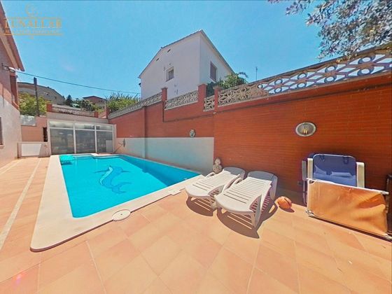 Foto 2 de Casa en venta en Marianao de 7 habitaciones con terraza y piscina