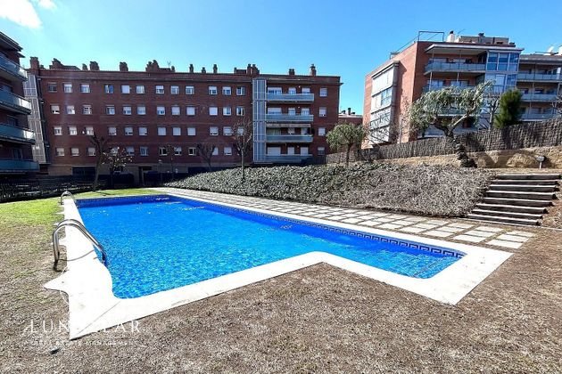 Foto 1 de Pis en venda a Els Canyars de 4 habitacions amb terrassa i piscina